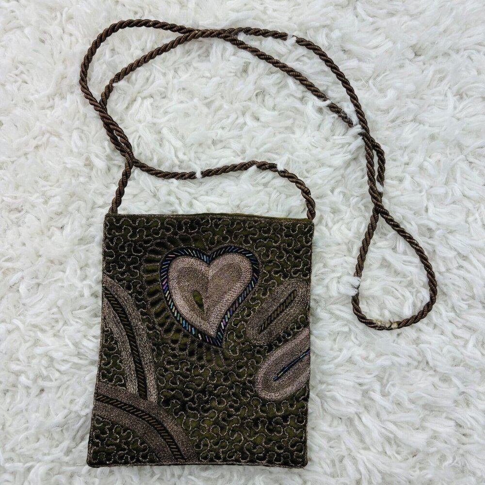India Handmade Embellished Petite Beaded Cross Body Travel Green Hearts Snap